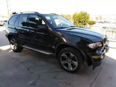 Veículo de Sucata BMW X5 (E53) 3.0 Turbodiesel CAT do ano 2004 alimentado 306D2