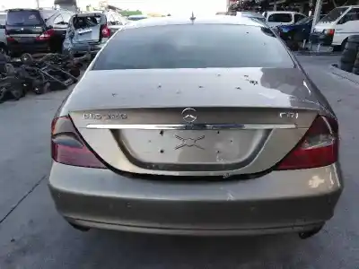 Sloopvoertuig mercedes-benz cls (c219) cls 320 cdi (219.322) van het jaar 2008 aangedreven 642940