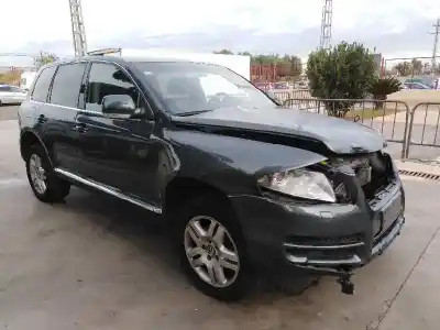 Scrapping Vehicle VOLKSWAGEN TOUAREG (7LA) 3.0 V6 TDI DPF of the year 2005 powered BKS