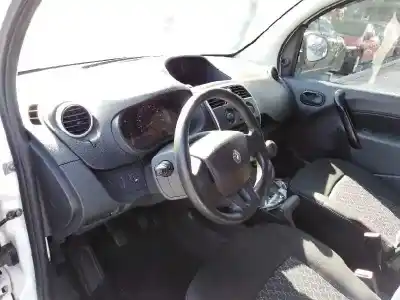 Veículo de Sucata renault kangoo 1.5 dci diesel fap do ano 2015 alimentado k9k608