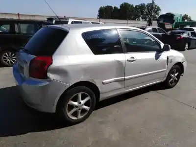 Veicolo di demolizione toyota corolla (e12) 2.0 turbodiesel cat dell'anno 2003 alimentato 1cdftv