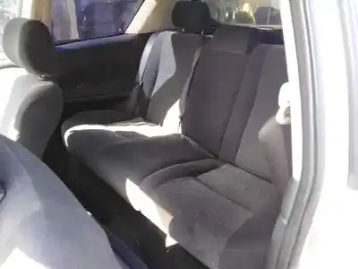 Veicolo di demolizione toyota corolla (e12) 2.0 turbodiesel cat dell'anno 2003 alimentato 1cdftv