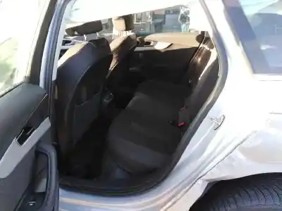 Veículo de Sucata audi a4 avant (8w5) sport edition quattro do ano 2019 alimentado deta