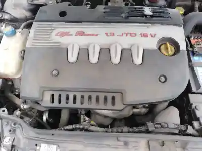 Здавання транспортного засобу alfa romeo                                         gt (125)                                                                                                                                                                                                                                                   1.9 jtd 16v 150/ distinctive року 2006 потужний 937a5000