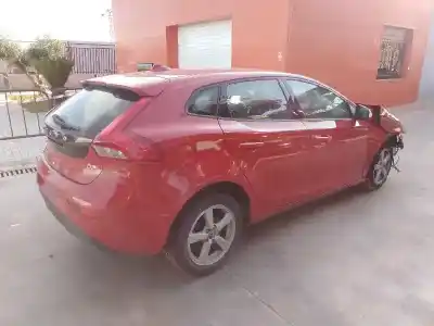 Veículo de Sucata volvo v40 1.6 diesel cat do ano 2013 alimentado d4162t