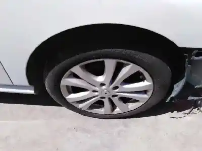 Scrapping Vehicle renault latitude (l70_) 2.0 dci 150 (l70h) of the year 2011 powered m9r824