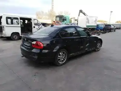 Veículo de Sucata bmw serie 3 berlina (e90) 2.0 16v diesel do ano 2006 alimentado 204d4