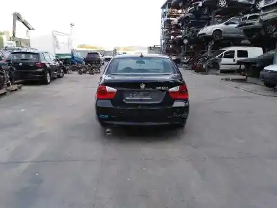 Veículo de Sucata bmw serie 3 berlina (e90) 2.0 16v diesel do ano 2006 alimentado 204d4