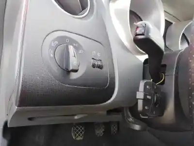 Vehicul casat seat ibiza (6j5) 1.9 tdi al anului 2008 alimentat bls