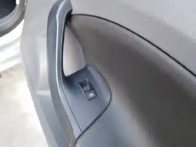 Vehicul casat seat ibiza (6j5) 1.9 tdi al anului 2008 alimentat bls