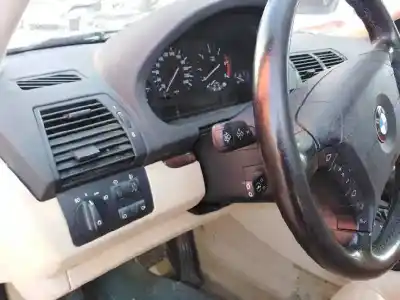 Veículo de Sucata bmw x5 (e53) 3.0d do ano 2005 alimentado 306d2