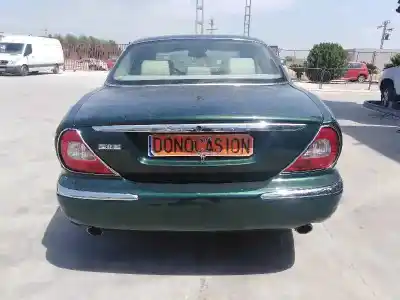 Scrapping Vehicle jaguar xj (x350, x358) 4.2 of the year 2003 powered sb