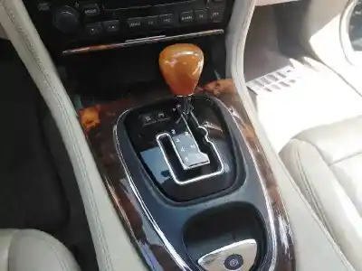 Scrapping Vehicle jaguar xj (x350, x358) 4.2 of the year 2003 powered sb