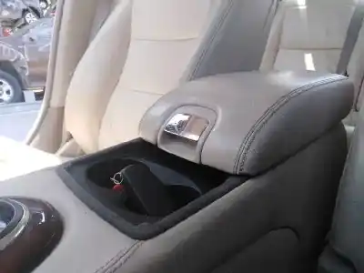 Scrapping Vehicle jaguar xj (x350, x358) 4.2 of the year 2003 powered sb