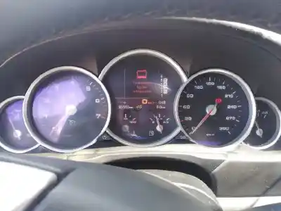 Scrapping Vehicle porsche cayenne (typ 9pa) 4.5 v8 turbo cat 450 cv / 331 kw of the year 2004 powered m4850