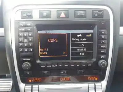 Scrapping Vehicle porsche cayenne (typ 9pa) 4.5 v8 turbo cat 450 cv / 331 kw of the year 2004 powered m4850