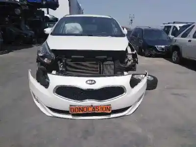Sloopvoertuig KIA CARENS IV 1.7 CRDI van het jaar 2013 aangedreven D4FD