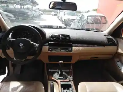 Sloopvoertuig bmw x5 (e53) 3.0i van het jaar 2004 aangedreven 306s3