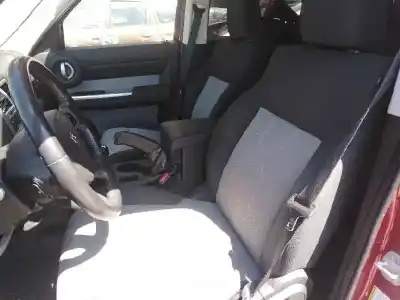 Veículo de Sucata dodge nitro 2.8 crd 4wd do ano 2009 alimentado vm51c