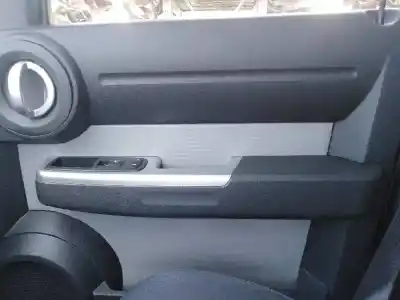 Veículo de Sucata dodge nitro 2.8 crd 4wd do ano 2009 alimentado vm51c