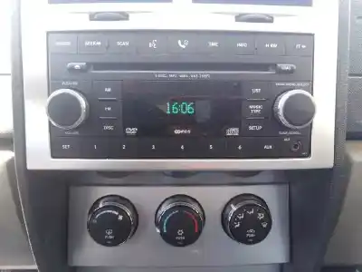 Veículo de Sucata dodge nitro 2.8 crd 4wd do ano 2009 alimentado vm51c