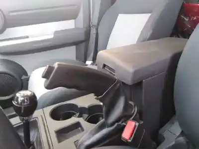 Veículo de Sucata dodge nitro 2.8 crd 4wd do ano 2009 alimentado vm51c