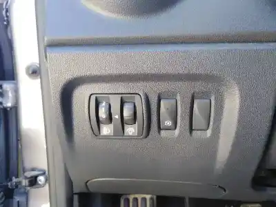 Здавання транспортного засобу renault captur i (j5_, h5_) 0.9 tce 90 року 2018 потужний h4b408
