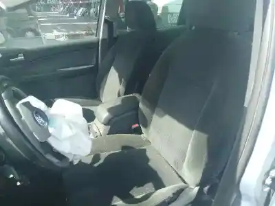 Veículo de Sucata ford focus c-max (cap) 1.6 tdci cat do ano 2004 alimentado g8da