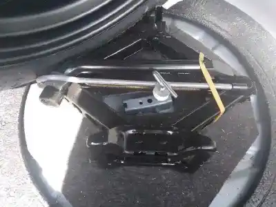 Veículo de Sucata ford focus c-max (cap) 1.6 tdci cat do ano 2004 alimentado g8da