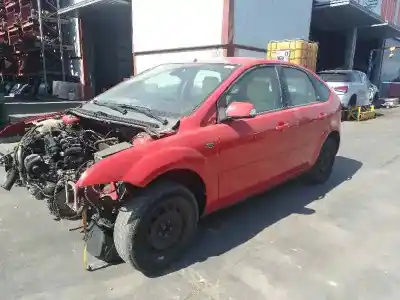 Veículo de Sucata FORD FOCUS BERLINA (CAP) 1.6 TDCi CAT do ano 2006 alimentado G8DB