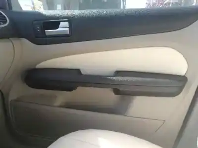 Véhicule à la ferraille ford focus berlina (cap) 1.6 tdci cat de l'année 2006 alimenté g8db