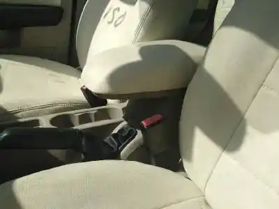 Véhicule à la ferraille ford focus berlina (cap) 1.6 tdci cat de l'année 2006 alimenté g8db