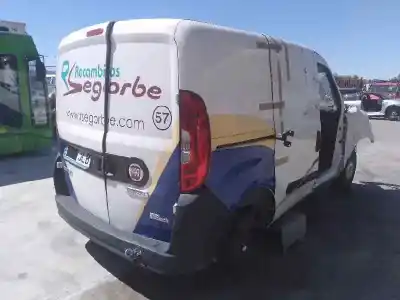 Veículo de Sucata fiat doblo active do ano 2016 alimentado 263a2000