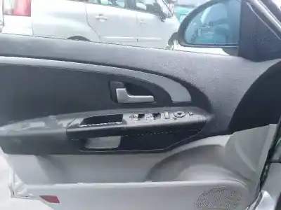 Vehicul casat kia cee´d 1.6 crdi cat al anului 2010 alimentat d4fb