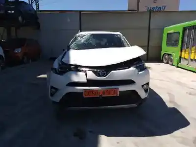 Scrapping Vehicle TOYOTA RAV 4 IV (_A4_) 2.0 D (WWA42_) of the year 2017 powered N47C20A