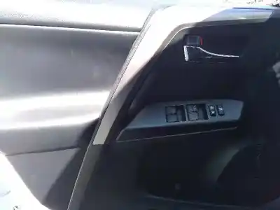 Veículo de Sucata toyota rav 4 iv (_a4_) 2.0 d (wwa42_) do ano 2017 alimentado n47c20a