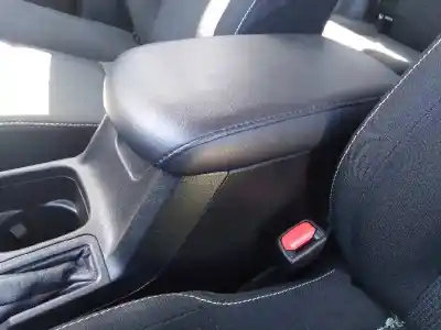 Veículo de Sucata toyota rav 4 iv (_a4_) 2.0 d (wwa42_) do ano 2017 alimentado n47c20a