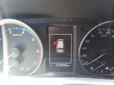 Veículo de Sucata toyota rav 4 iv (_a4_) 2.0 d (wwa42_) do ano 2017 alimentado n47c20a