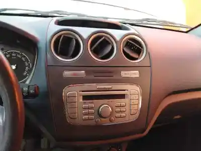 Veículo de Sucata ford tourneo connect (tc7) kombi b. corta (2006->) do ano 2013 alimentado p9pc