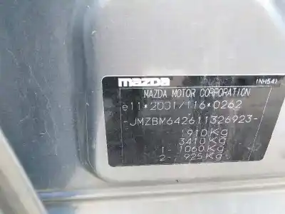 Véhicule à la ferraille mazda 3 lim. () style de l'année 2016 alimenté sh