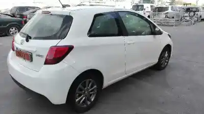 Veículo de Sucata toyota yaris (_p13_) 1.0 (ksp130_) do ano 2015 alimentado 1kr-fe