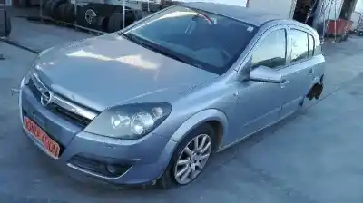 Sloopvoertuig opel astra h (a04) 1.6 (l48) van het jaar 2005 aangedreven z16xep