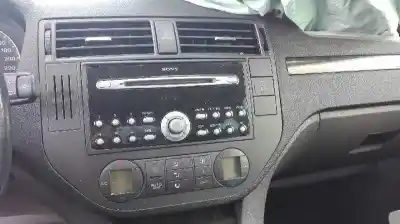 Sloopvoertuig ford focus c-max (cap) ghia (d) van het jaar 2006 aangedreven kkda