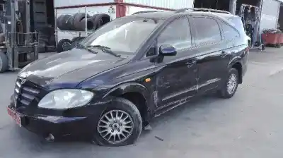 Veículo de Sucata ssangyong rodius xdi do ano 2006 alimentado d27dt