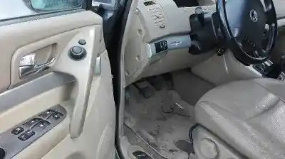 Veículo de Sucata ssangyong rodius xdi do ano 2006 alimentado d27dt