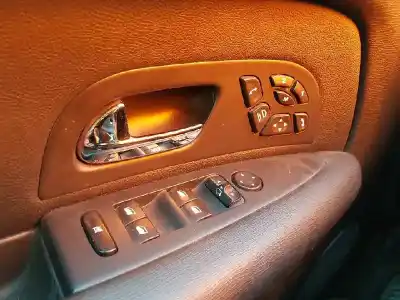 Veículo de Sucata citroen c6 (td_) 2.7 hdi do ano 2007 alimentado uhz