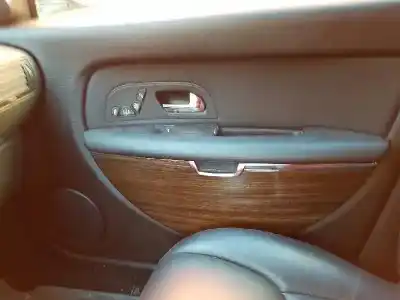 Veículo de Sucata citroen c6 (td_) 2.7 hdi do ano 2007 alimentado uhz