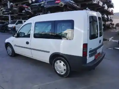 Veículo de Sucata opel combo familiar do ano 2003 alimentado y17dtl