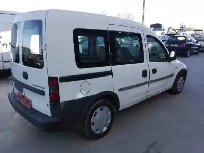 Veículo de Sucata opel combo familiar do ano 2003 alimentado y17dtl
