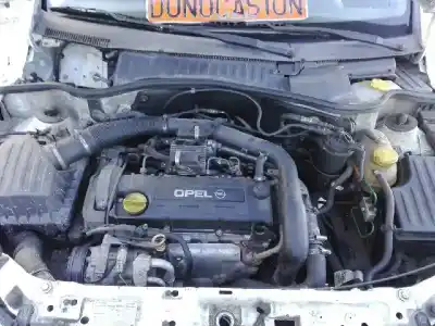 Veículo de Sucata opel combo familiar do ano 2003 alimentado y17dtl